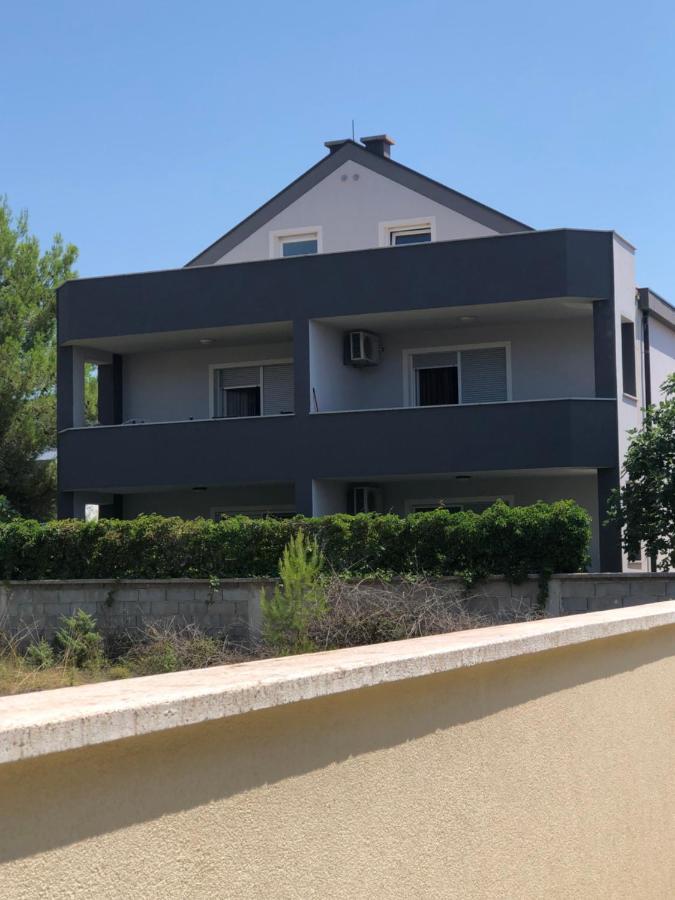Apartment Miaantonia Врси Екстериор снимка